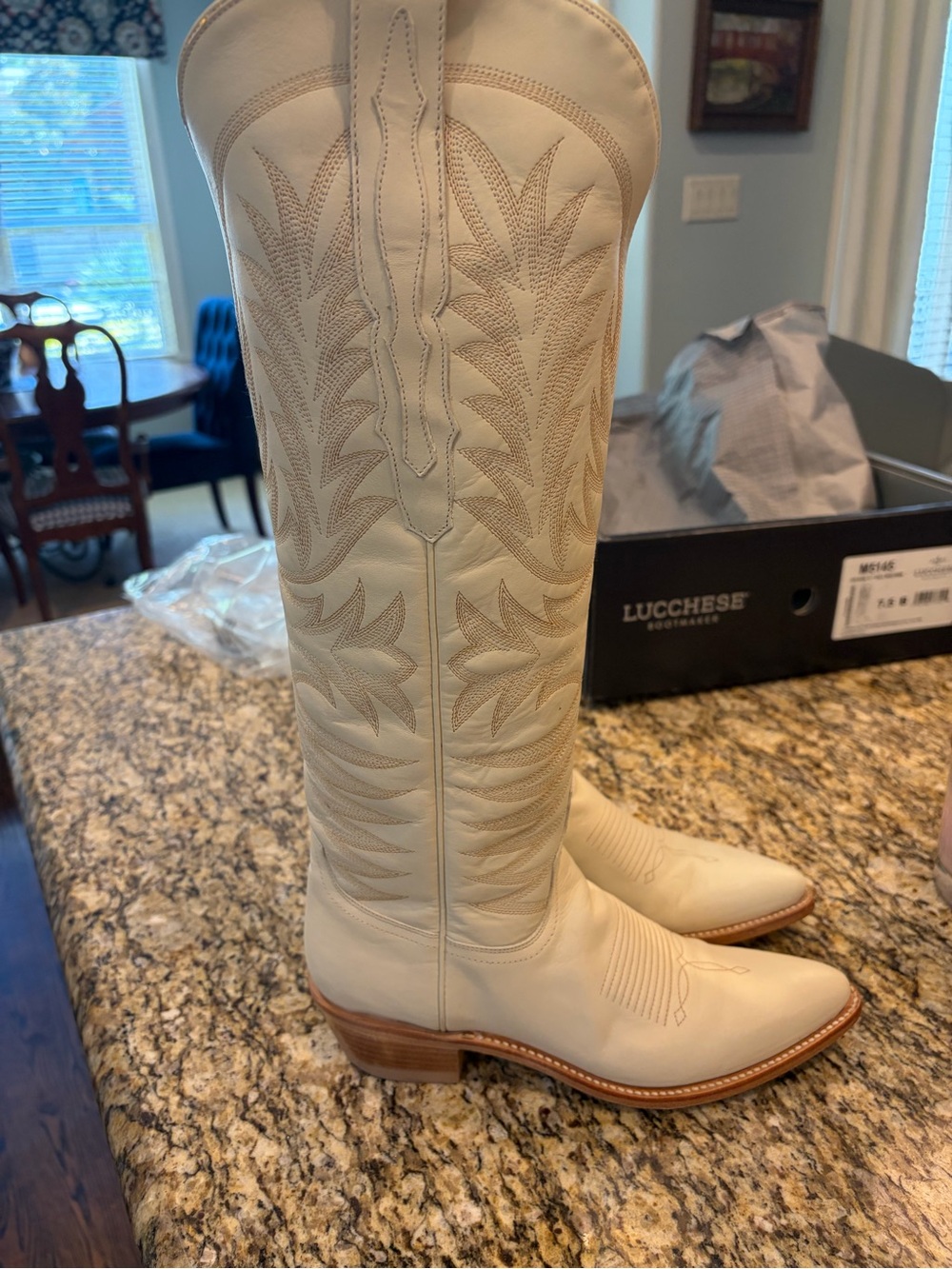 Lucchese Women’s Sorrell Tall Boot 7.5 Ivory - Picture 2 of 10